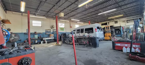 Port Richey, FL 34668,6826 RIDGE RD