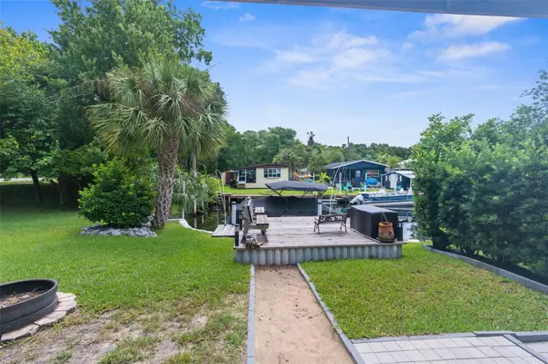 Weeki Wachee, FL 34607,7288 COVENTRY CT