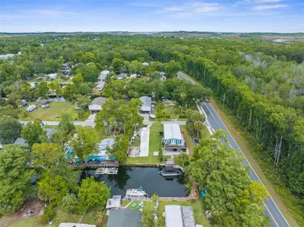 Weeki Wachee, FL 34607,7288 COVENTRY CT