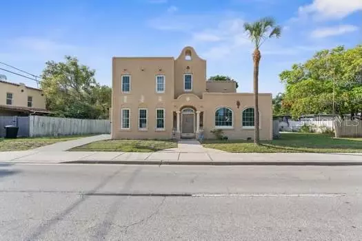 1027 38TH AVE N, St Petersburg, FL 33704