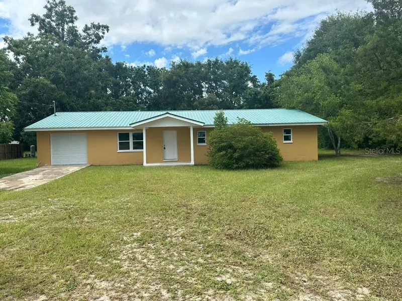 527 E US 27, Mayo, FL 32066