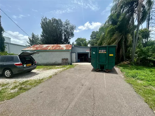 4320 W PEARL AVE, Tampa, FL 33611