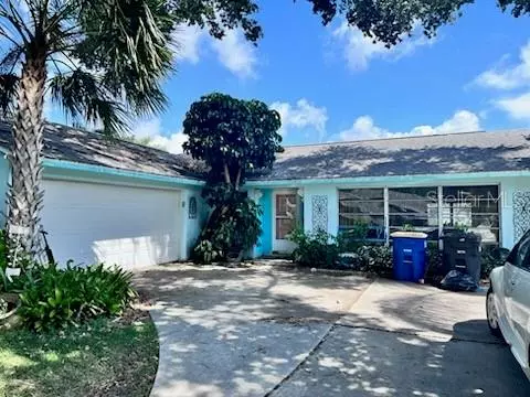 2948 CATHERINE DR, Clearwater, FL 33759