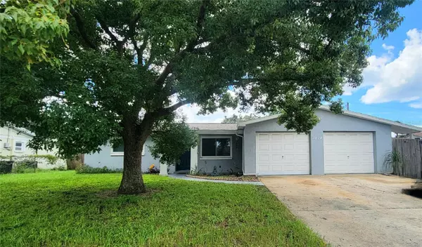 3814 HOLIDAY LAKE DR, Holiday, FL 34691