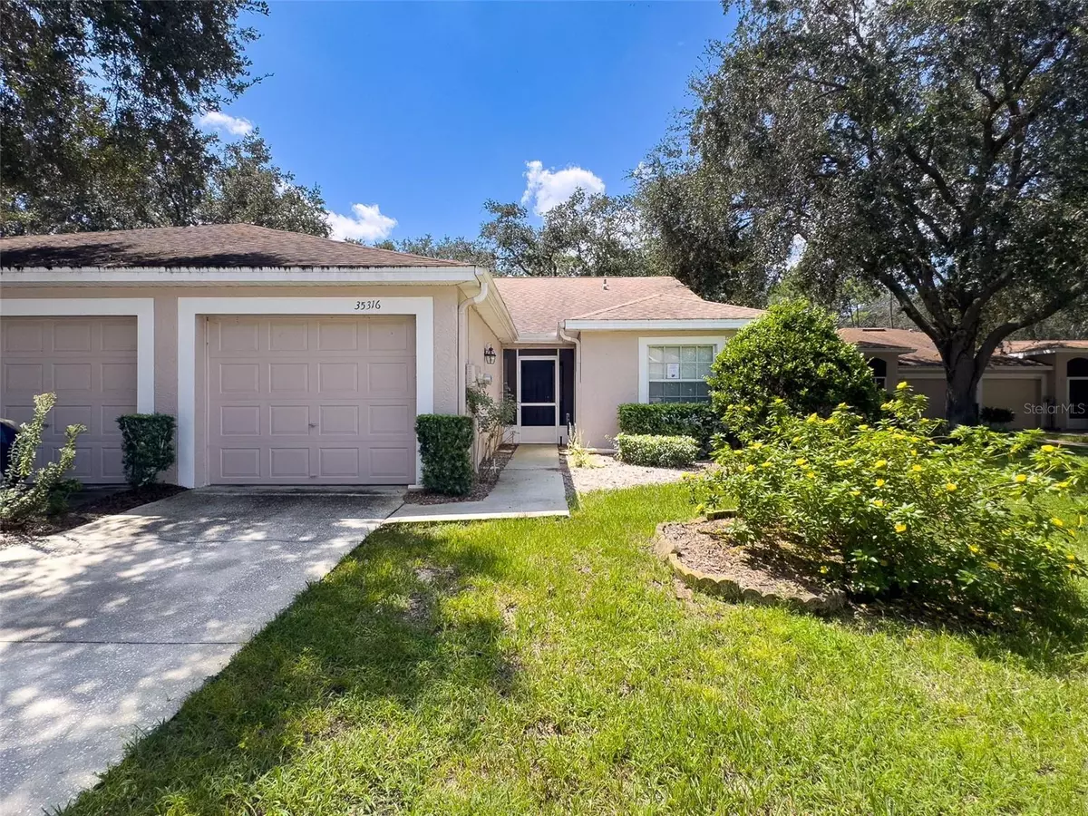 Zephyrhills, FL 33541,35316 WHISPERING PINES DR