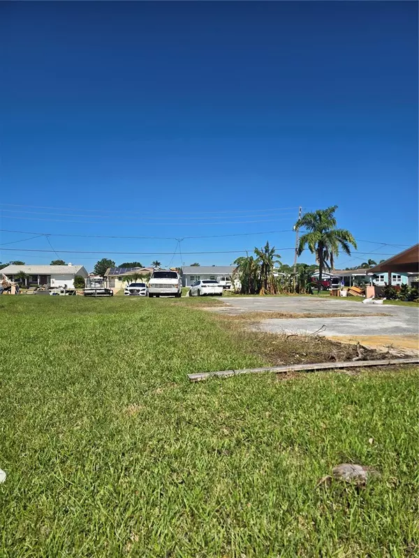 New Port Richey, FL 34652,4214 FLORAMAR TER