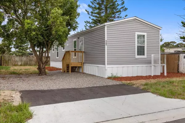 Holiday, FL 34691,4304 BUENA VISTA LN