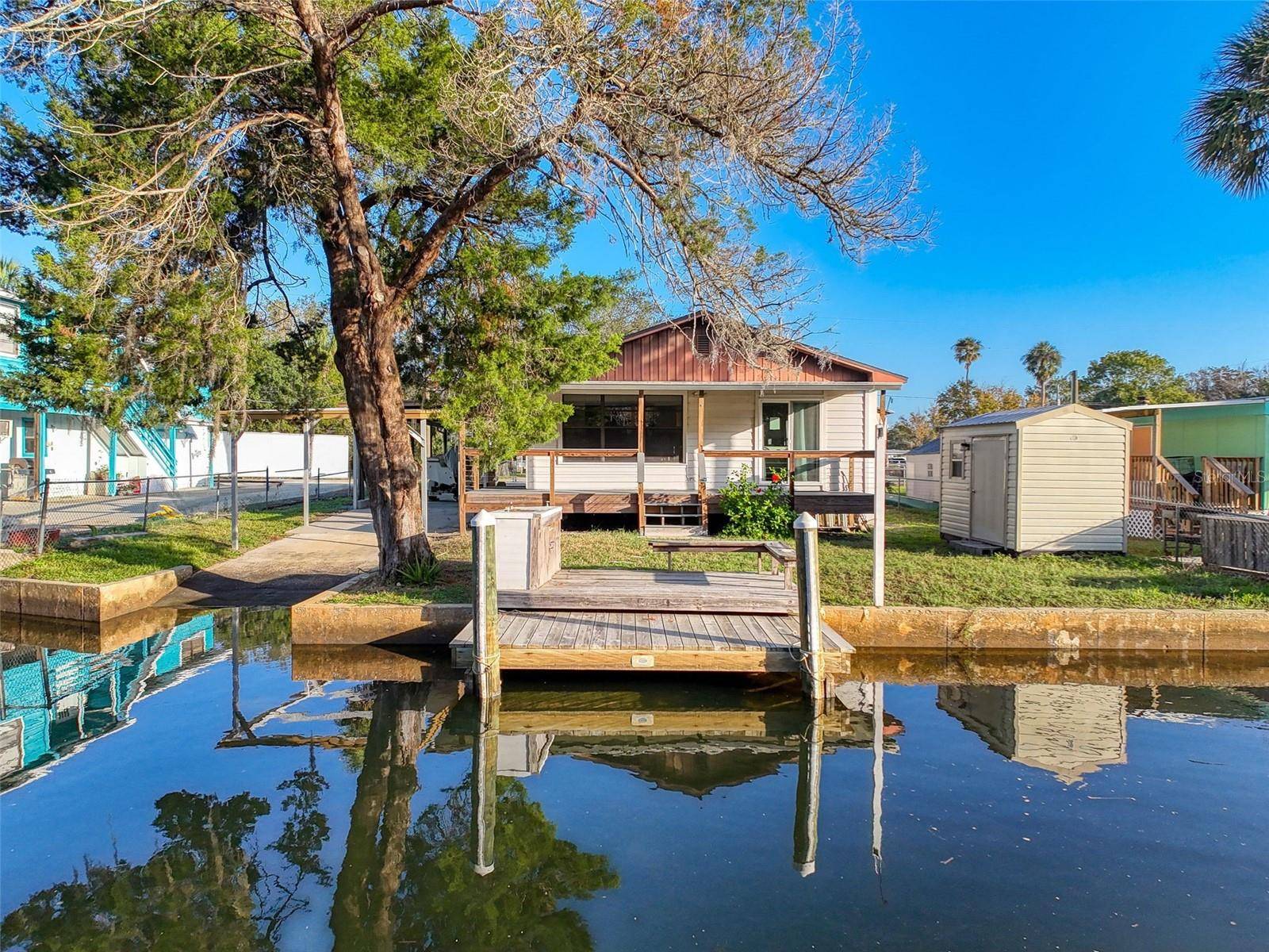 Weeki Wachee, FL 34607,6176 ISLAND DR