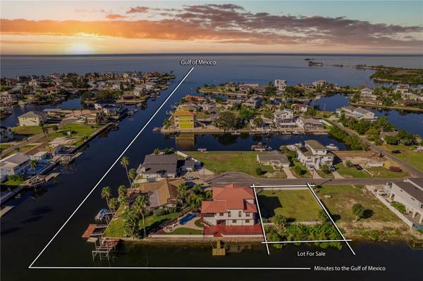 8TH ISLE DR, Hernando Beach, FL 34607