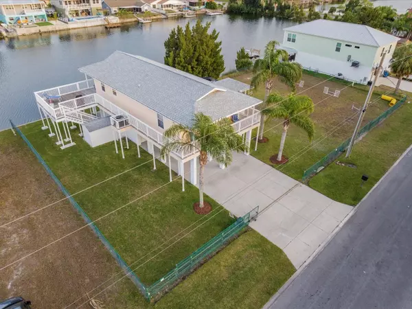 Hernando Beach, FL 34607,3340 OLEANDER DR