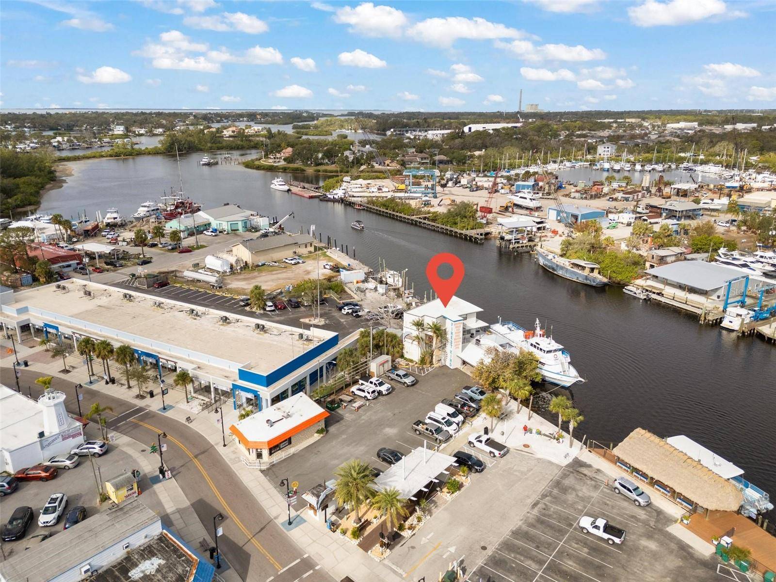 Tarpon Springs, FL 34689,810 DODECANESE BLVD