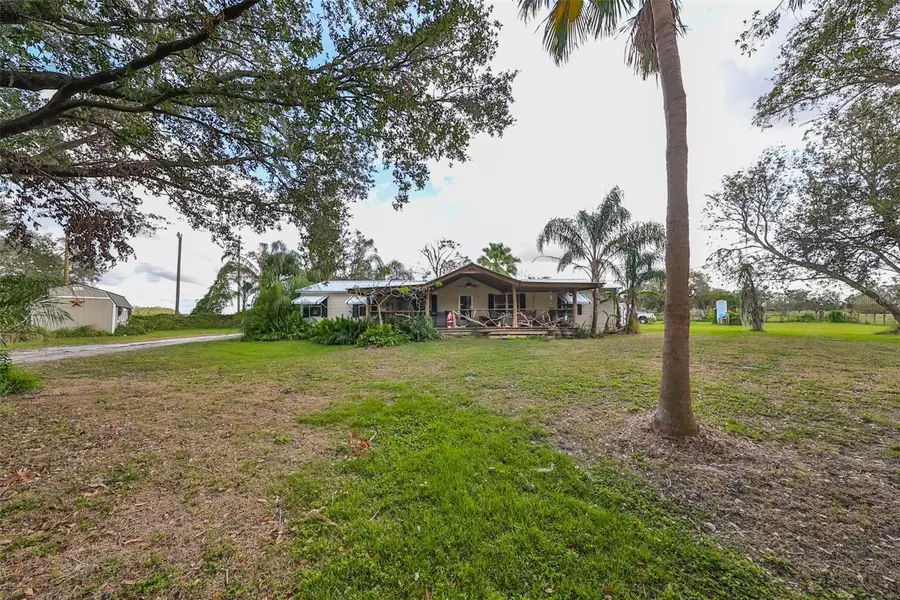 15624 CARLTON LAKE RD, Wimauma, FL 33598