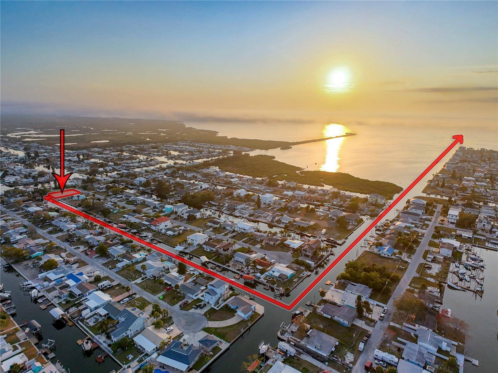 Hudson, FL 34667,13222 SUSAN DR