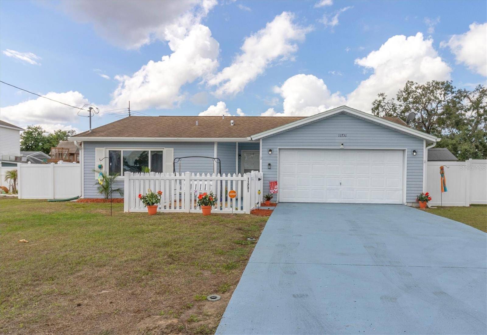 11731 LINDEN DR, Spring Hill, FL 34608