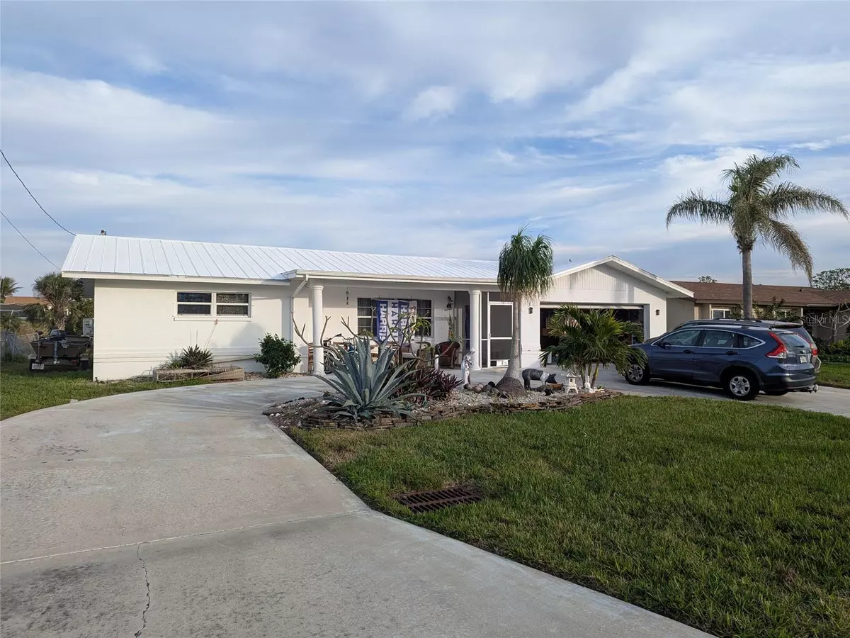 Cape Coral, FL 33904,5313 DELANO CT