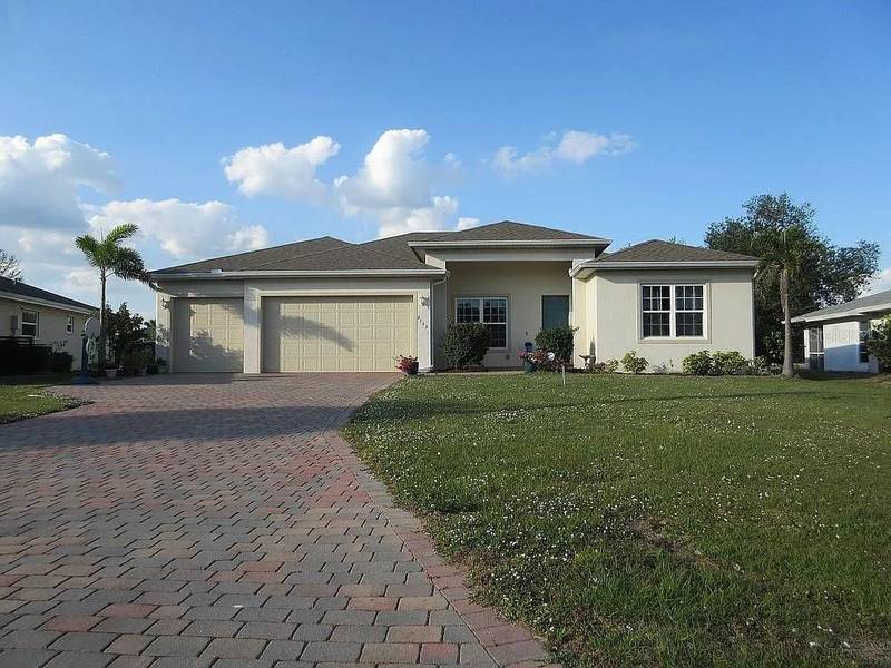 2153 PAGODA LN, Punta Gorda, FL 33983