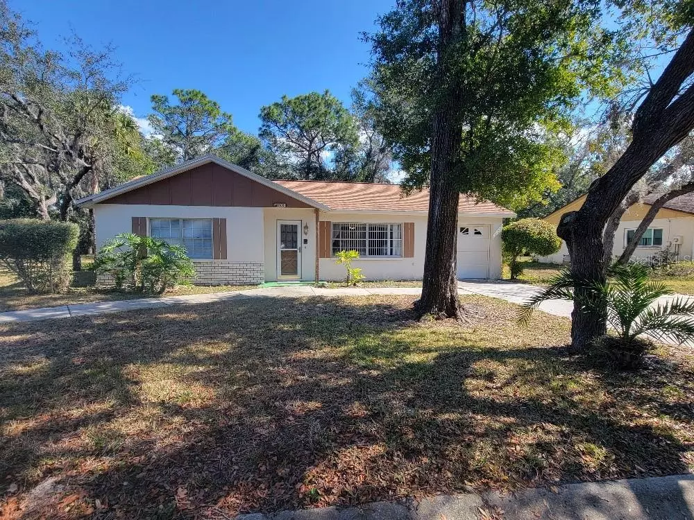 Hudson, FL 34667,12702 WHISPER CIR