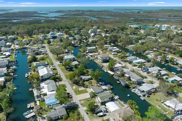 Weeki Wachee, FL 34607,5319 RAY DR