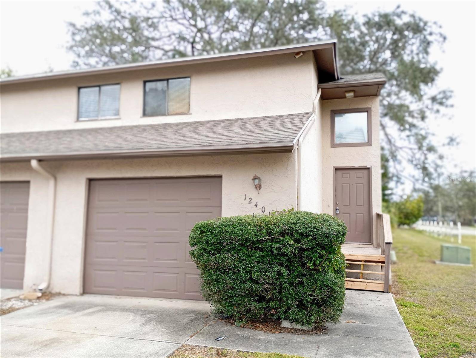 12401 JOEL CT, Tampa, FL 33612