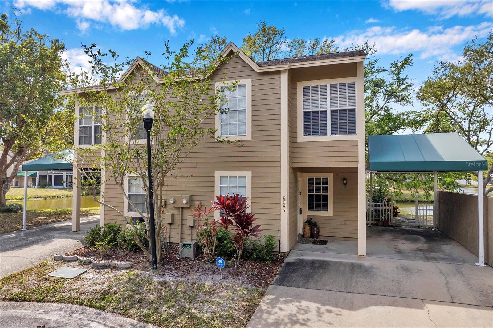 9046 LAKE PLACE LN #9046,  Tampa,  FL 33634