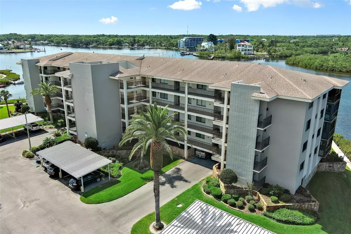 Port Richey, FL 34668,8150 BRENT ST #716