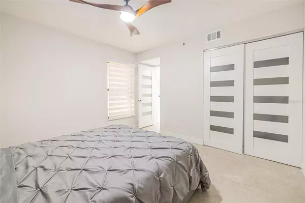 Fort Myers, FL 33908,16320 KELLY COVE DR #268