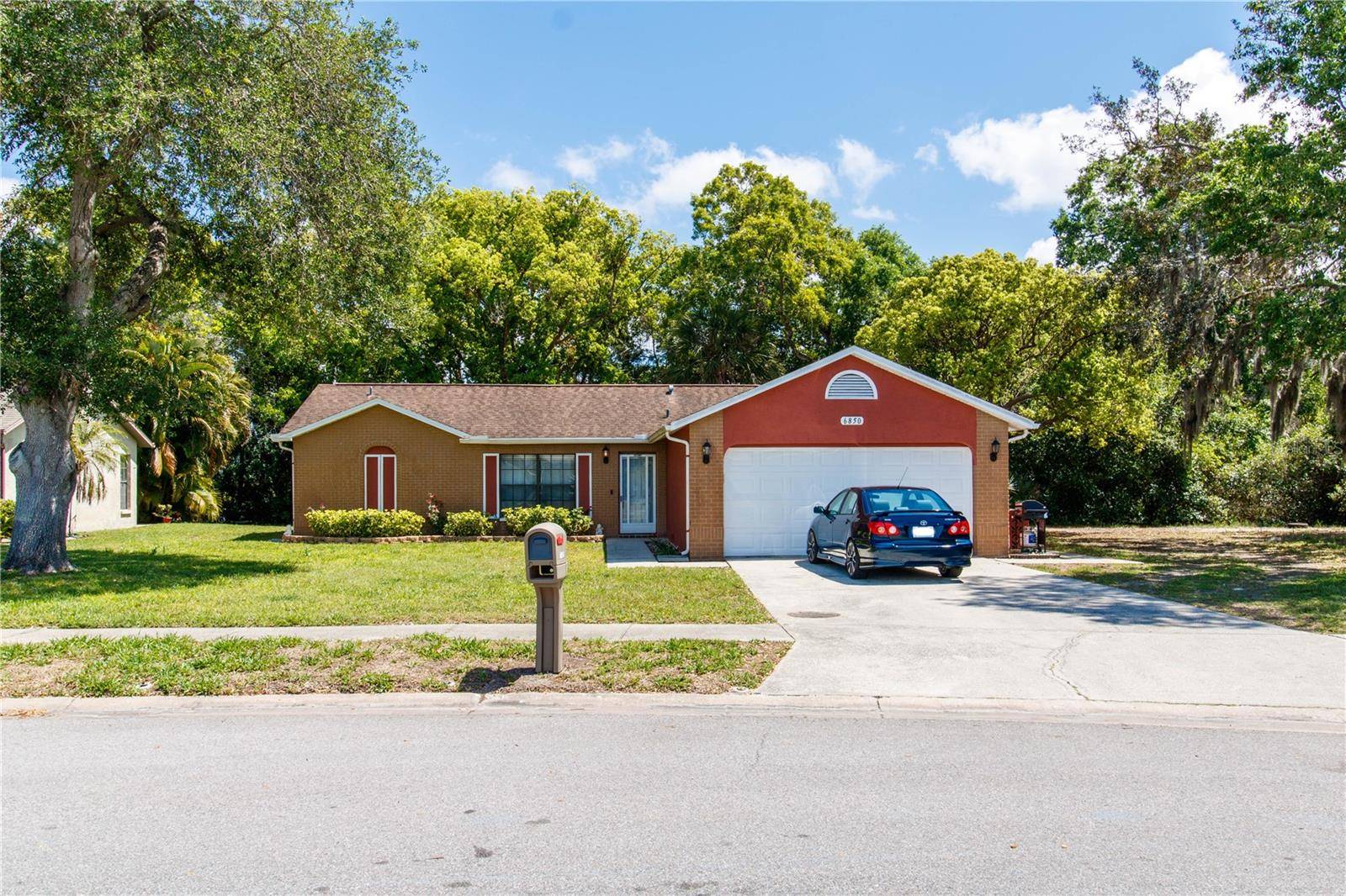 6850 HILLS DR, New Port Richey, FL 34653