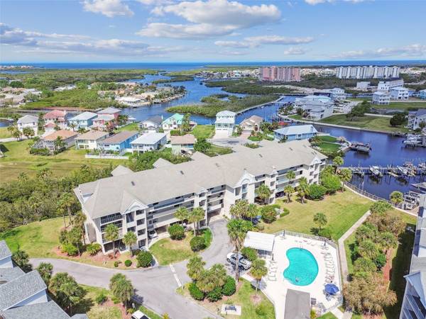 5537 SEA FOREST DR #301, New Port Richey, FL 34652