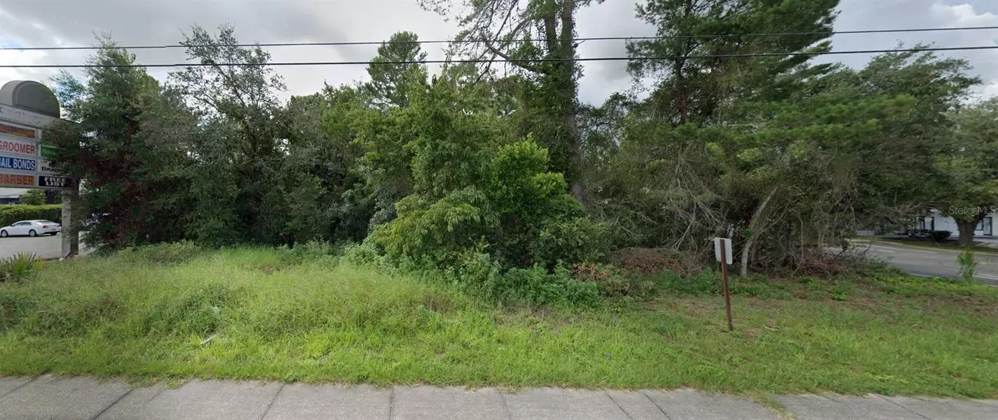 13182 SPRING HILL DR, Spring Hill, FL 34609