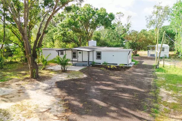 8026 S MEADOWVIEW CIR,  Tampa,  FL 33625