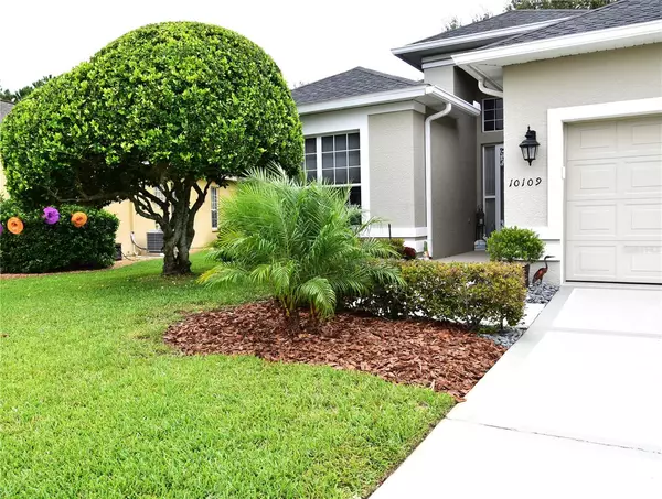 Spring Hill, FL 34613,10109 HOLLY BERRY DR