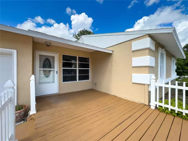 New Port Richey, FL 34653,5147 LARCH LN