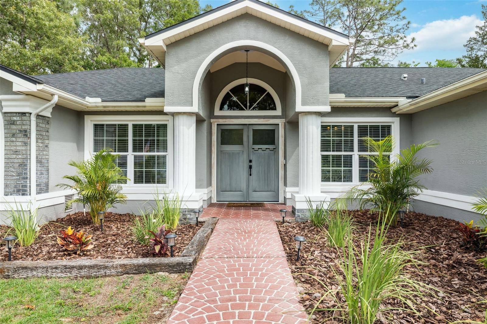 Homosassa, FL 34446,Address not disclosed