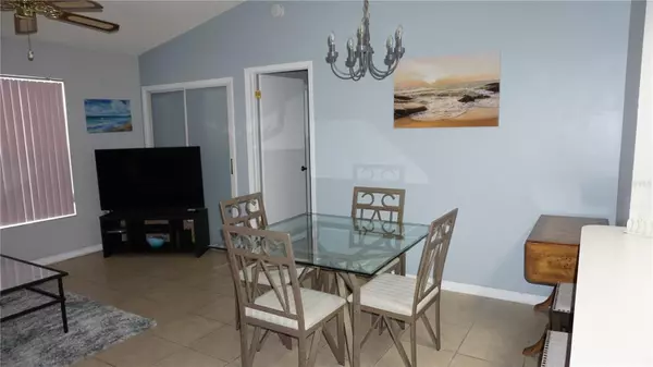Hudson, FL 34667,7704 HILLSIDE CT #102