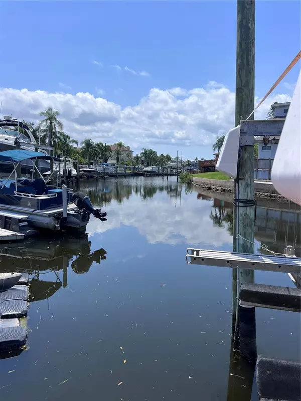 New Port Richey, FL 34652,6340 SPOONBILL DR