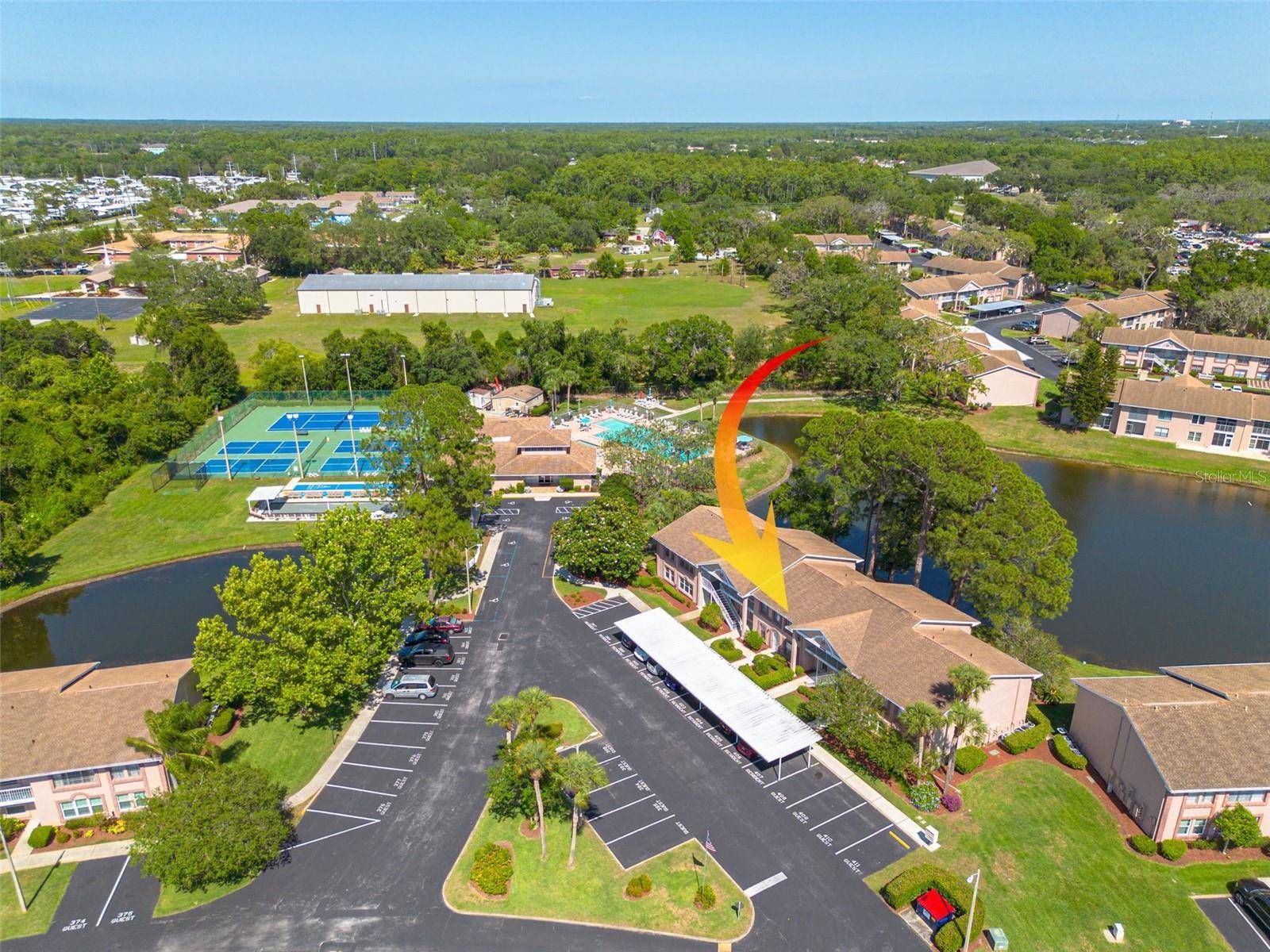 New Port Richey, FL 34653,6508 TINA DR #14
