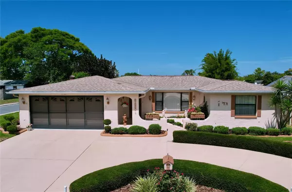 10111 GLEN MOOR LN, Port Richey, FL 34668