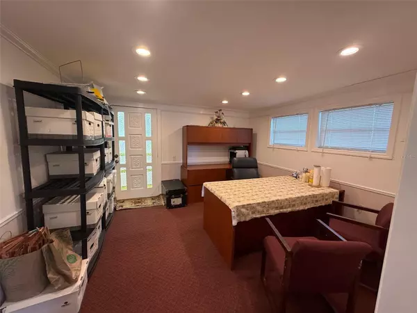 New Port Richey, FL 34652,5422 TROUBLE CREEK RD