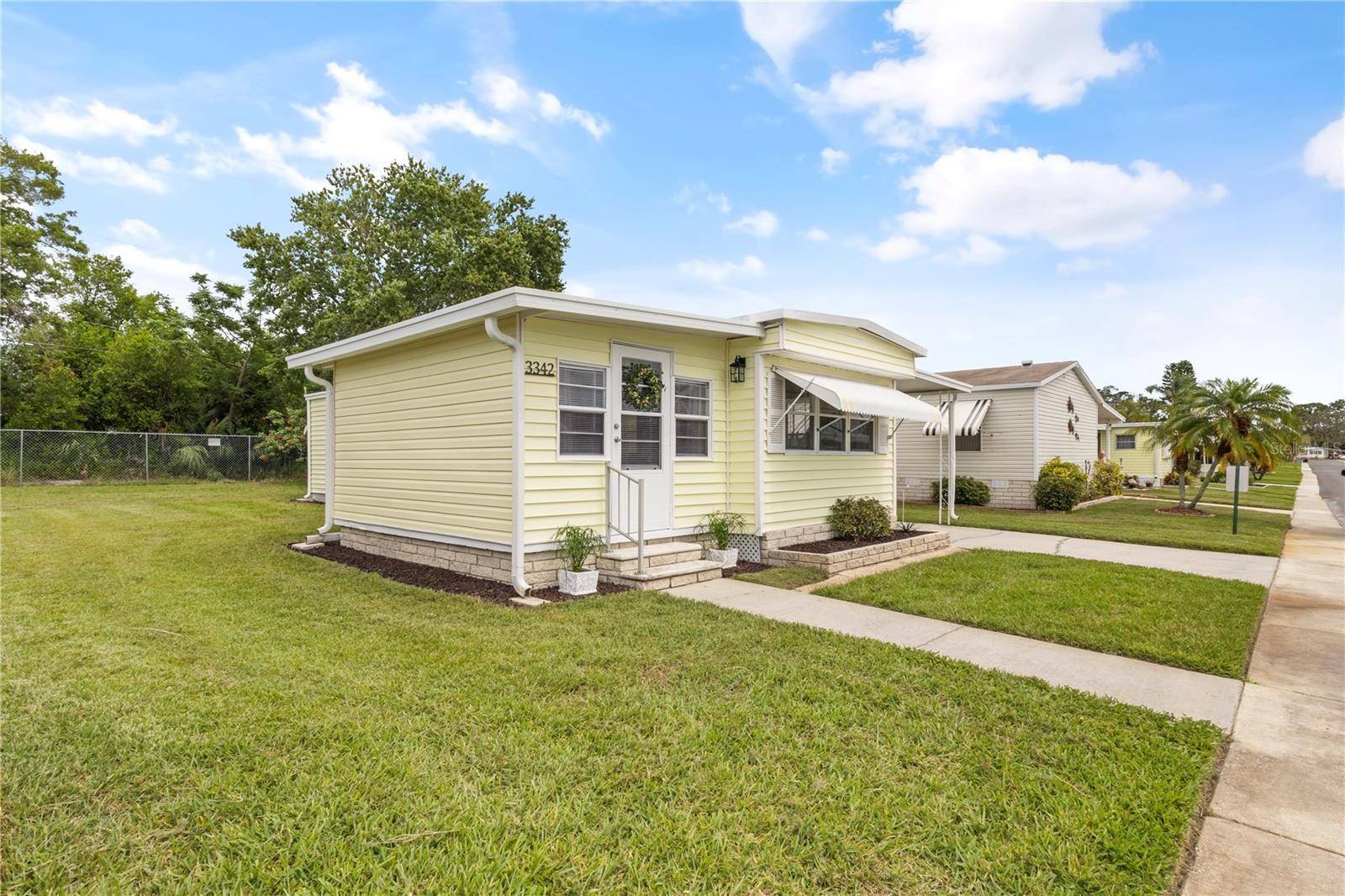 Holiday, FL 34690,3342 LANARK DR