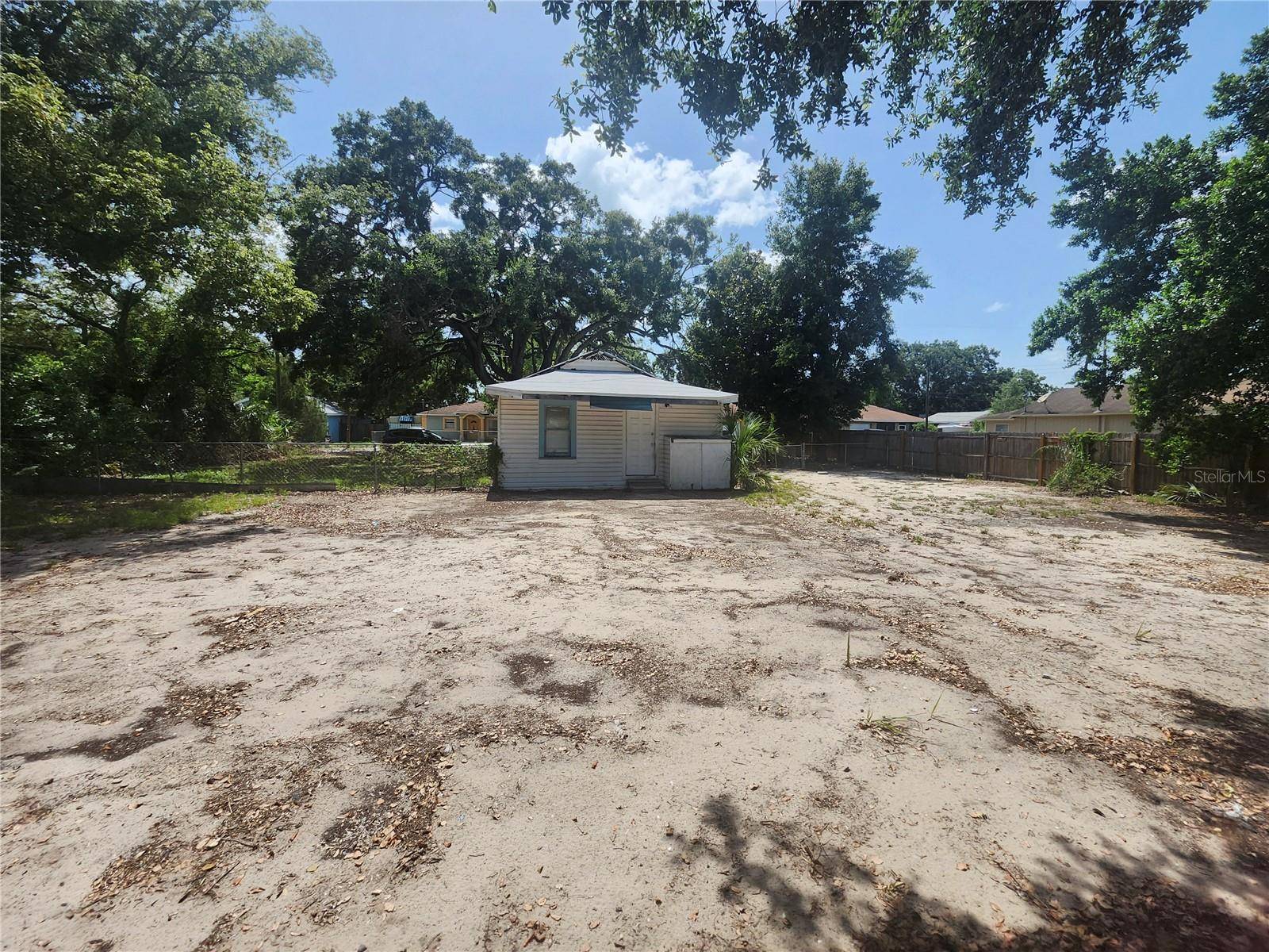 Tampa, FL 33619,3415 N 51ST ST