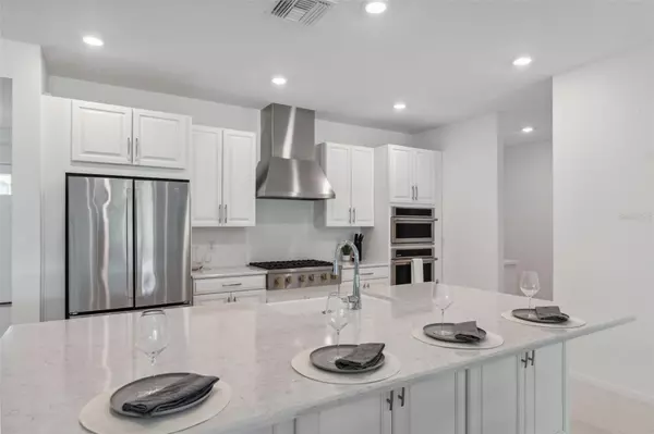 Wesley Chapel, FL 33543,33466 LANDSMAN LOOP