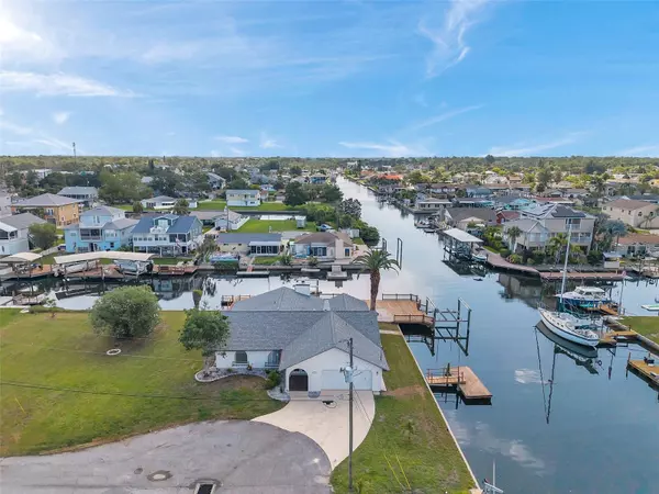 Hudson, FL 34667,13836 DARLENE AVE