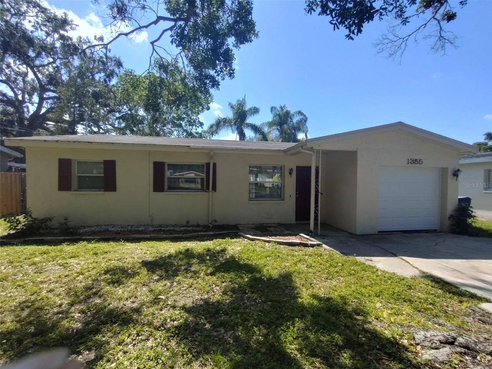 Dunedin, FL 34698,1355 DAVIS RD