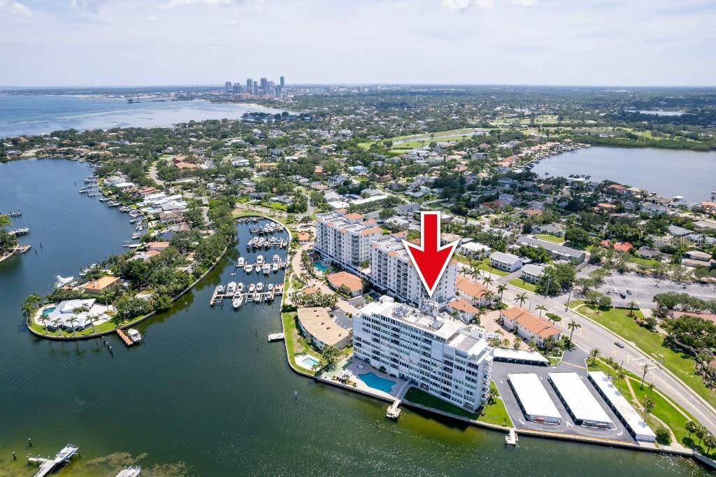 St Petersburg, FL 33704,1365 SNELL ISLE BLVD NE #1B