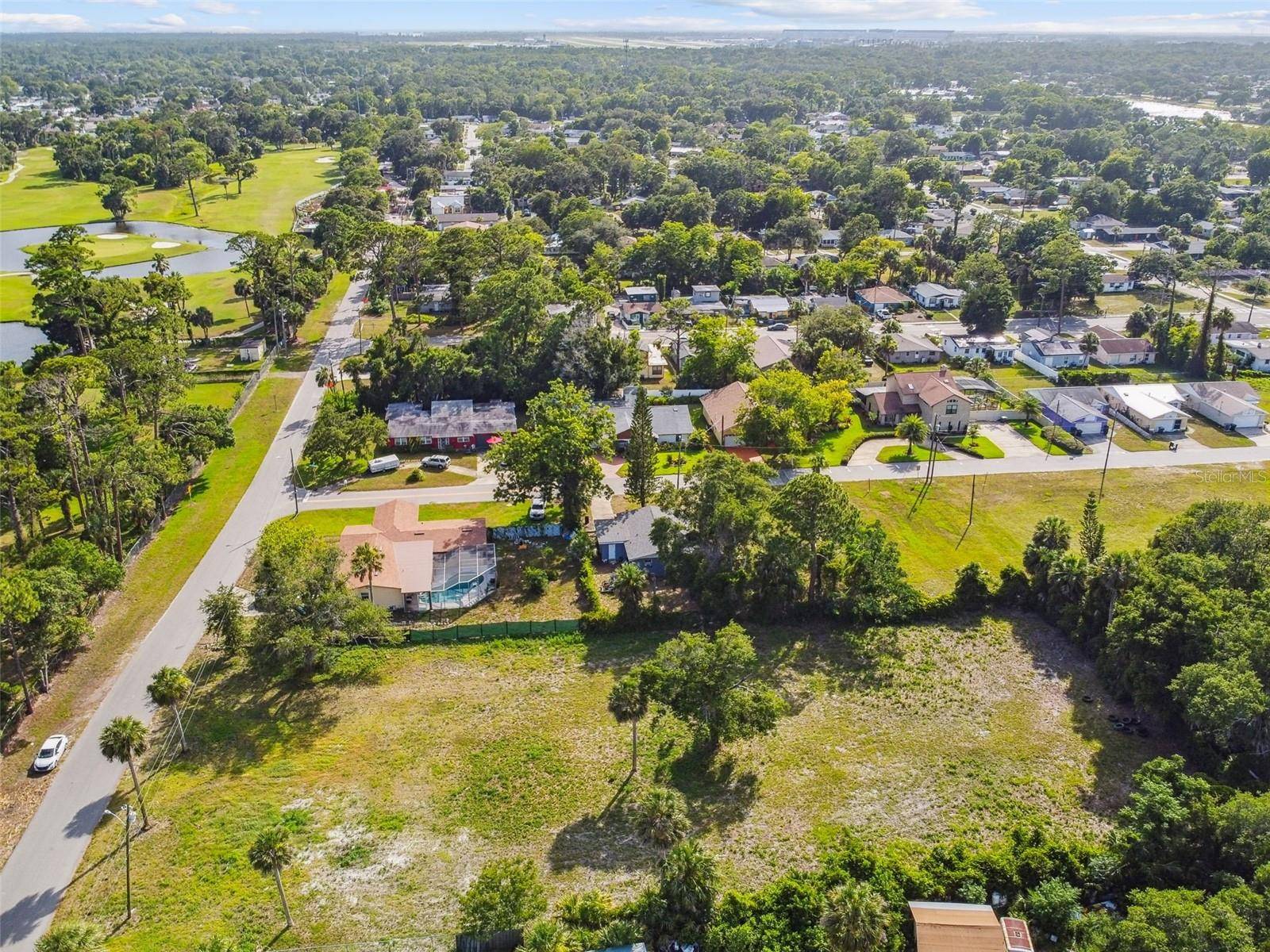 Daytona Beach, FL 32114,530 SHADY PL