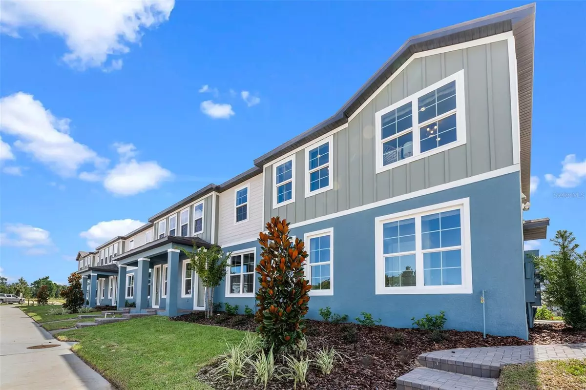 Apopka, FL 32703,749 MYSTIC GARDENS DR
