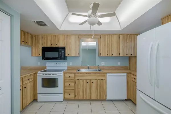 New Port Richey, FL 34652,5640 FERGUSON CT #2203