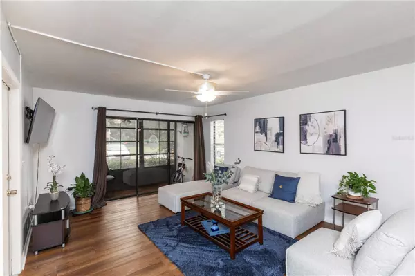 Tarpon Springs, FL 34688,3153 LAKE PINE WAY #A1