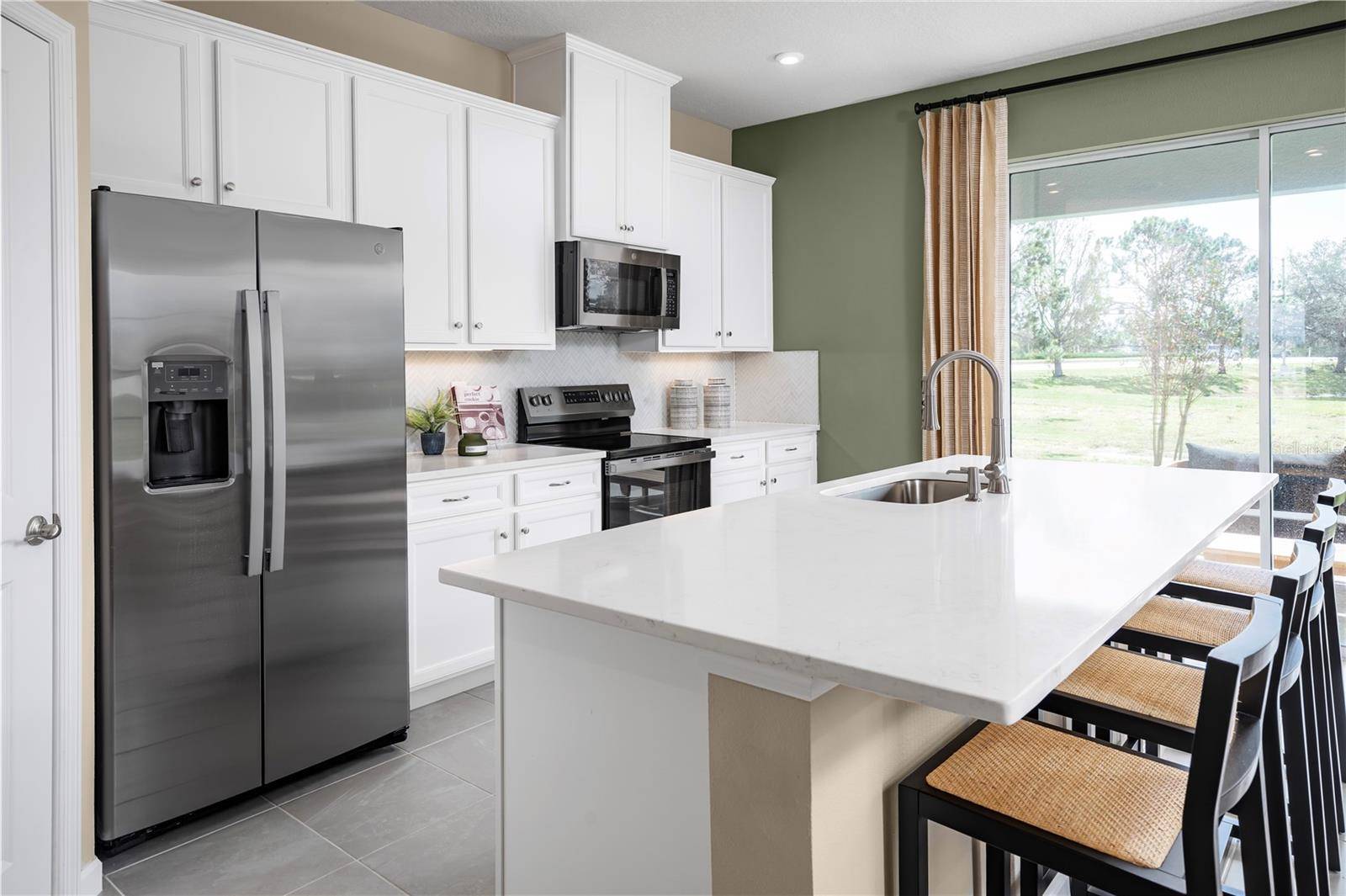 Lutz, FL 33558,20281 LOU ANGELA LN