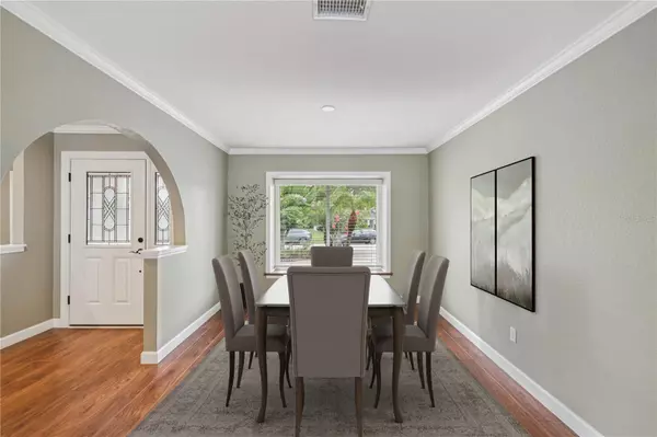 Palm Harbor, FL 34684,2827 OAK TREE LN